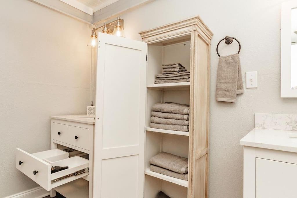 Comfortable King Suite Zen Space Hattiesburg Eksteriør bilde