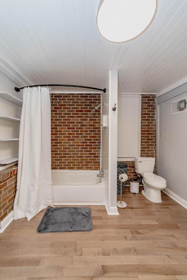Comfortable King Suite Zen Space Hattiesburg Eksteriør bilde
